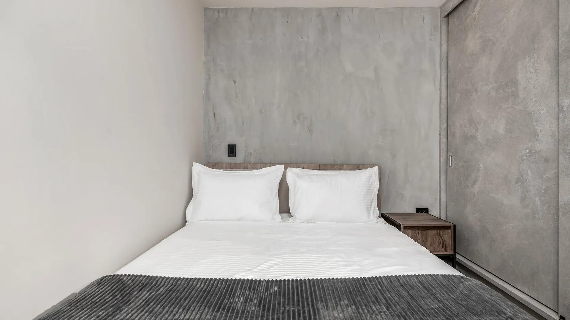 Aparthotel Apartamentos Housy Laureles Medellin