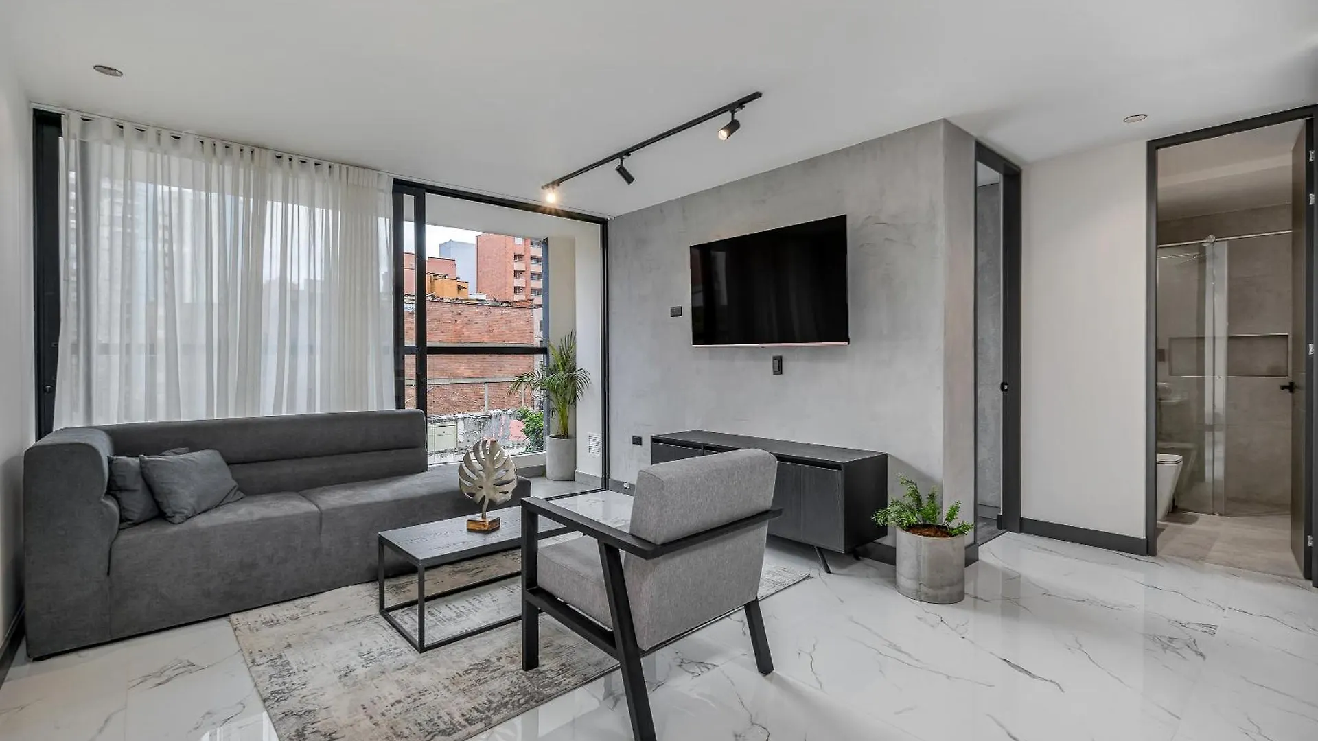 Apartamentos Housy Laureles Medellin 0*,  Colombia