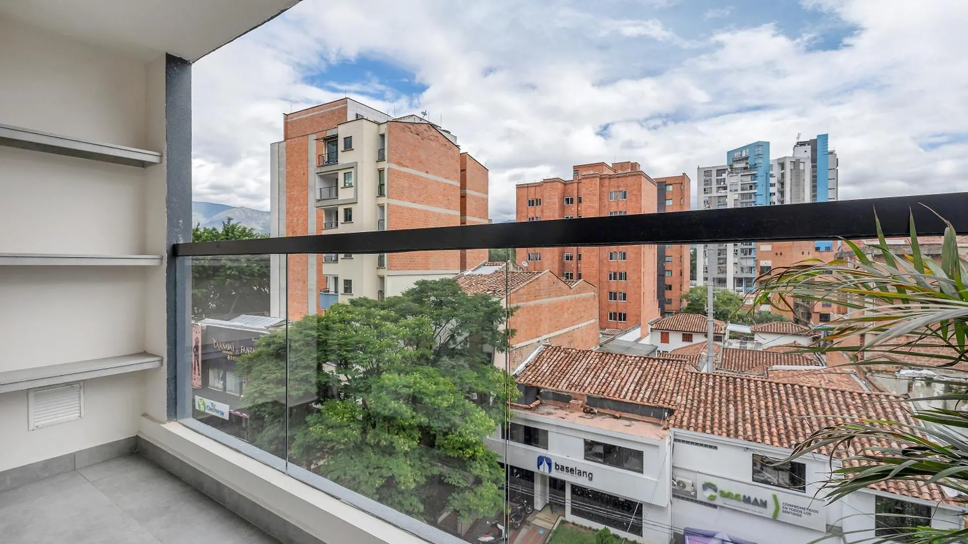 Apartamentos Housy Laureles Medellin Aparthotel