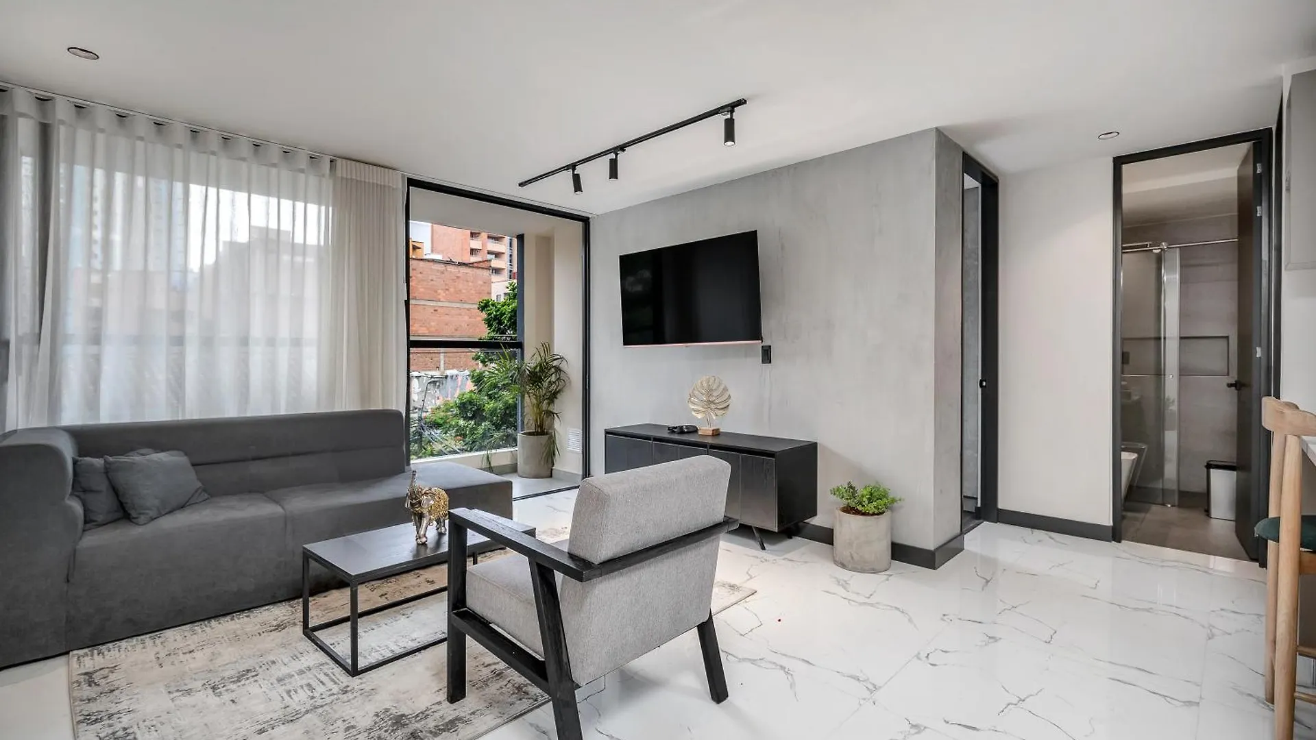 Aparthotel Apartamentos Housy Laureles Medellin