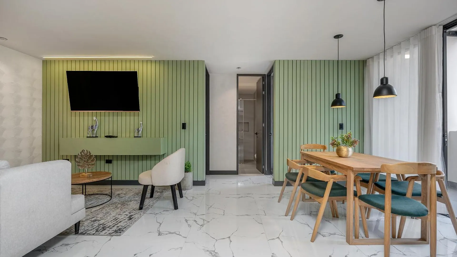 Apartamentos Housy Laureles Medellin 0*,