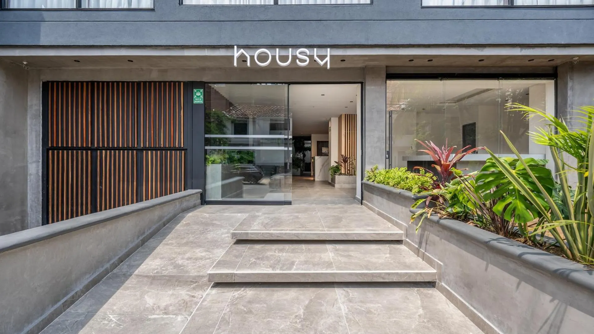 Apartamentos Housy Laureles Medellin Colombia