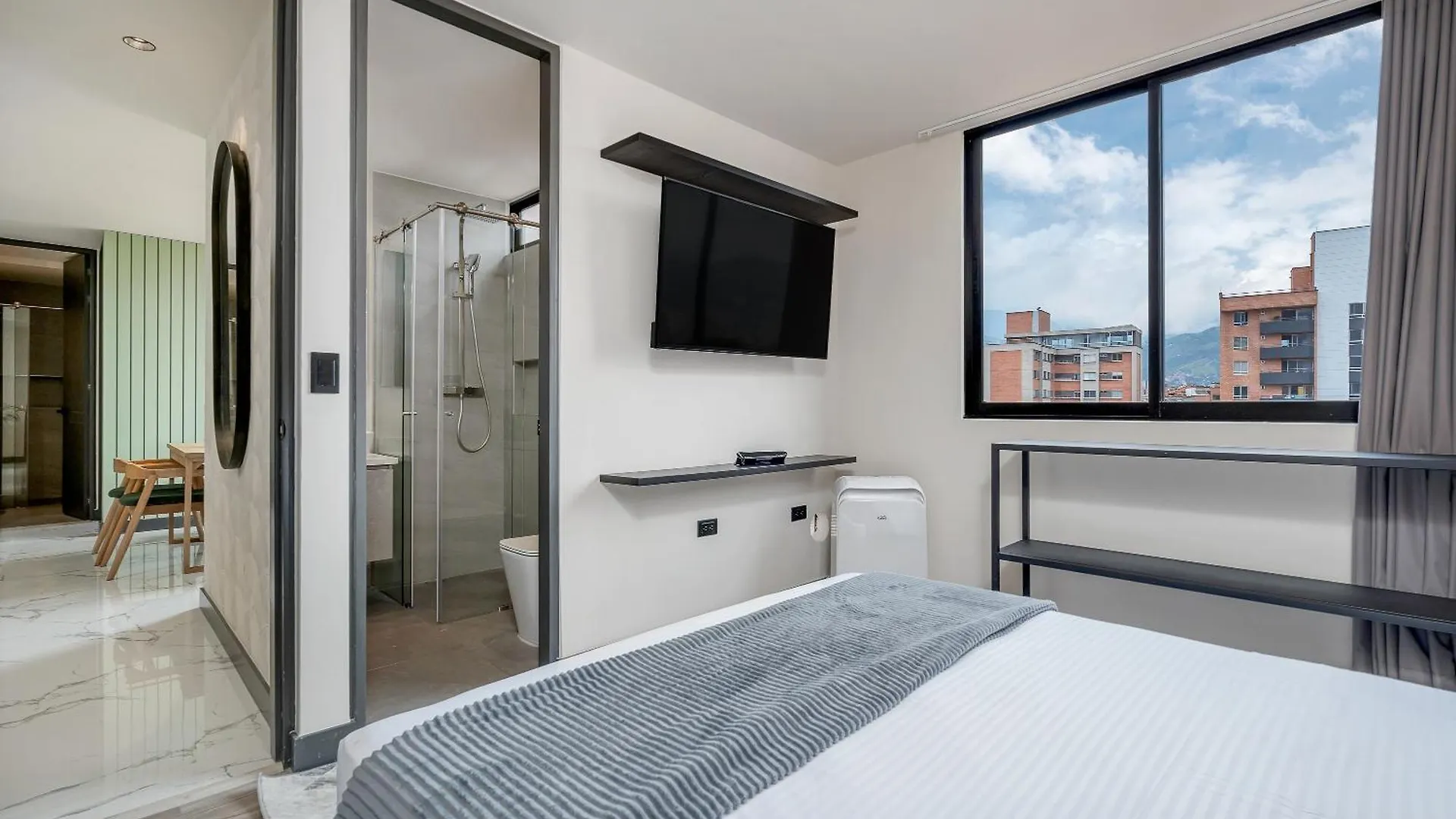 Apartamentos Housy Laureles Medellin Aparthotel
