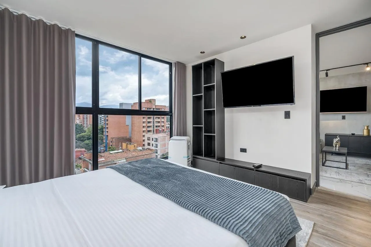 Apartamentos Housy Laureles Medellin 0*,