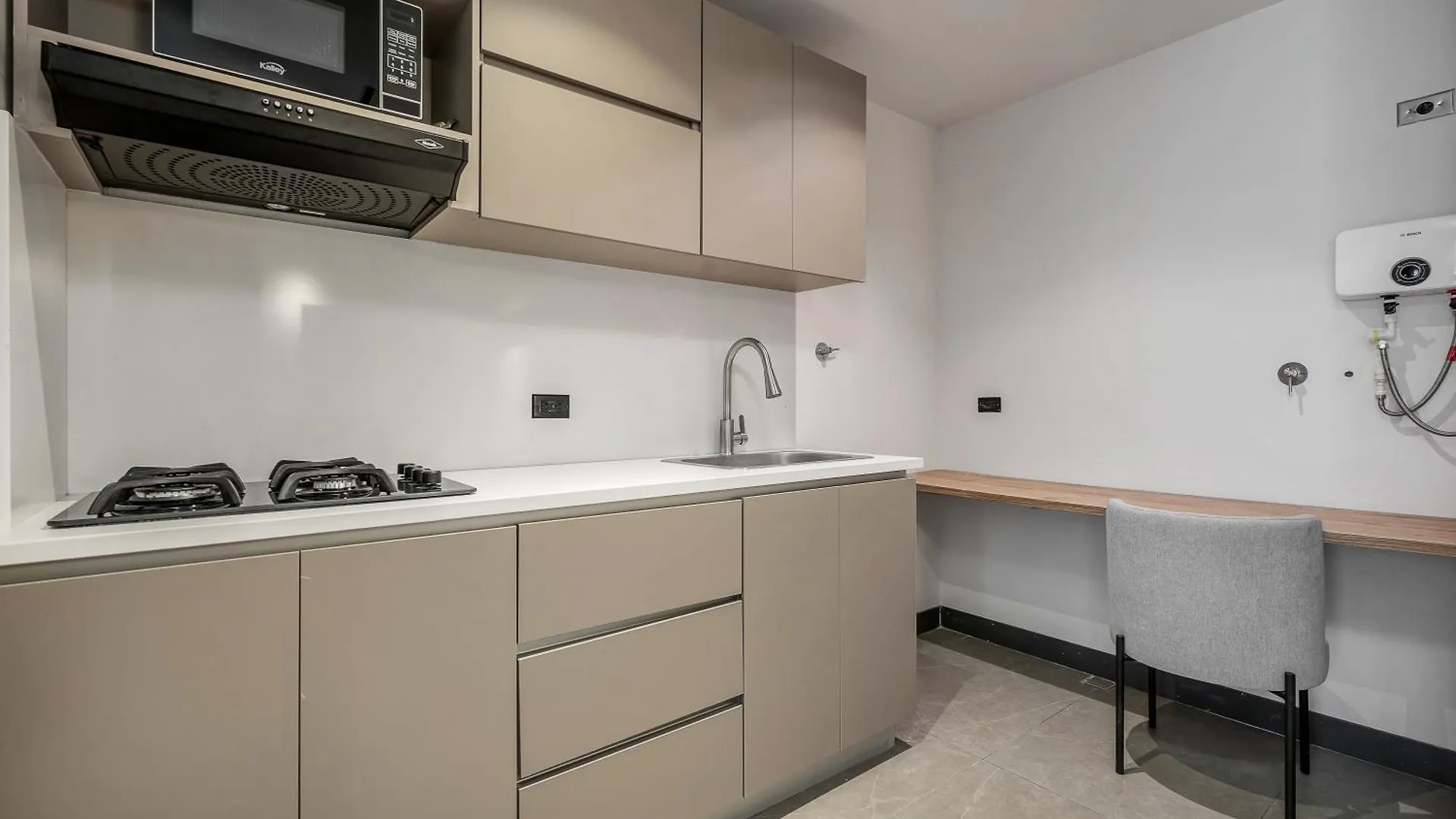 Apartamentos Housy Laureles Medellin 0*,