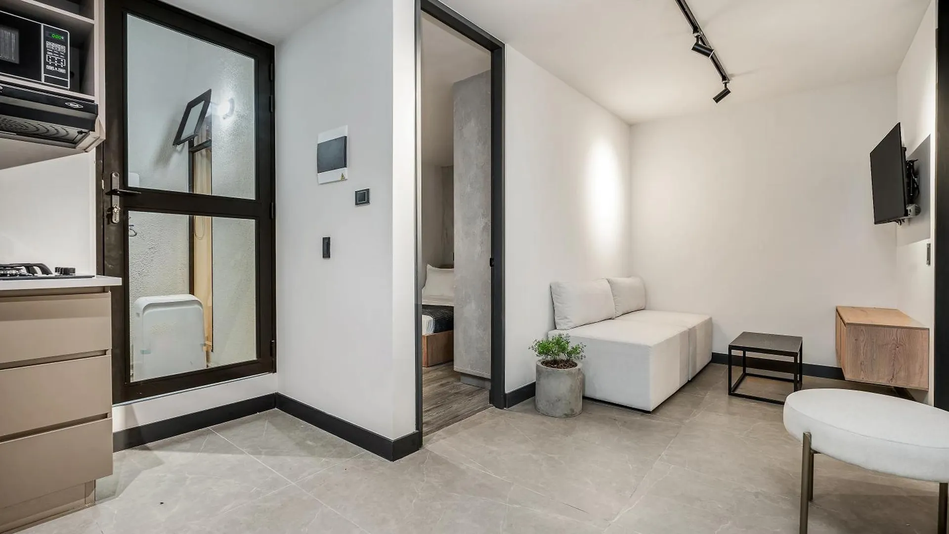 Aparthotel Apartamentos Housy Laureles Medellin Colombia
